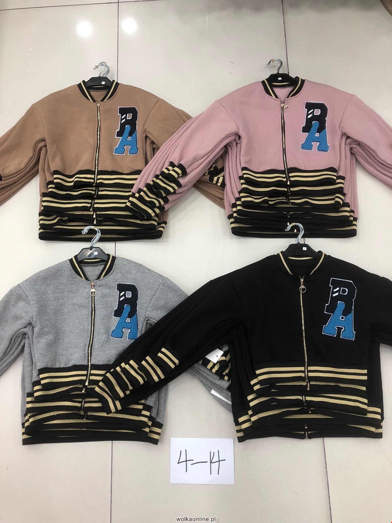 Bluza dziewczęcy 8130 1 Kolor 4-14