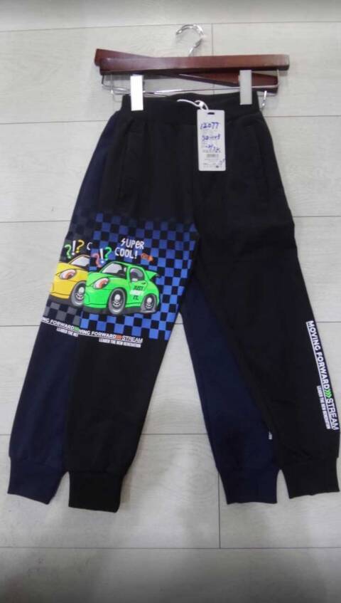 Spodnie dresowe chłopięce 1431 Mix Kolor 98-128 1