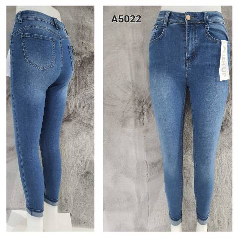 Jeansy damskie A5022 1 Kolor 36-44 1