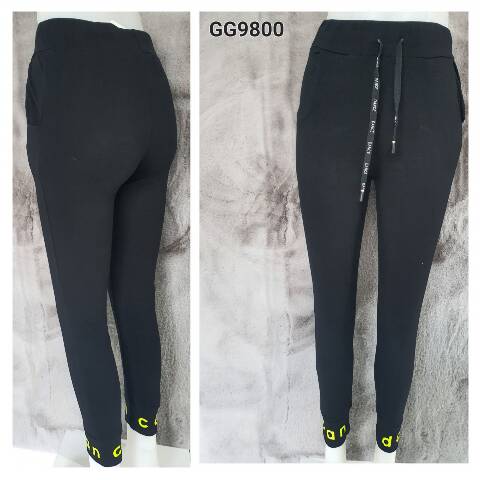 Jeansy damskie GG9800 1 Kolor 36-44 1