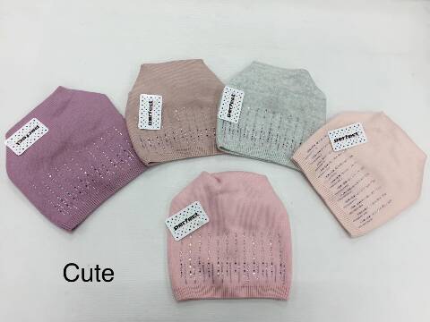 Czapka dziewczęca dzianinowa 2074 Mix kolor Standard