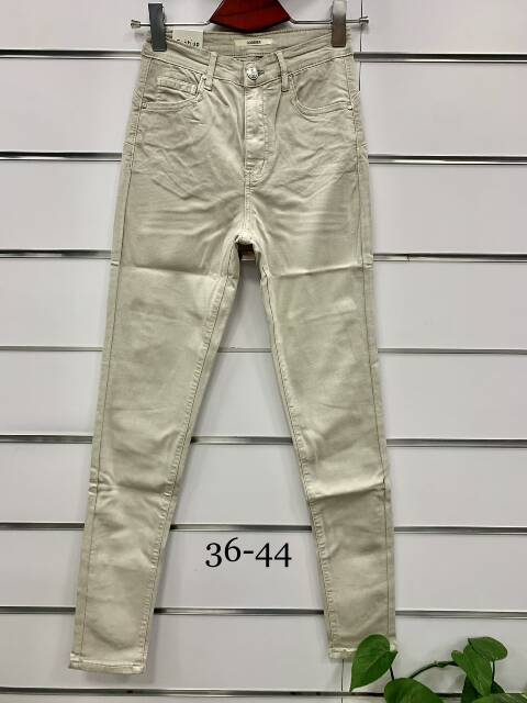 Jeansy damskie 2442 1 Kolor 36-44