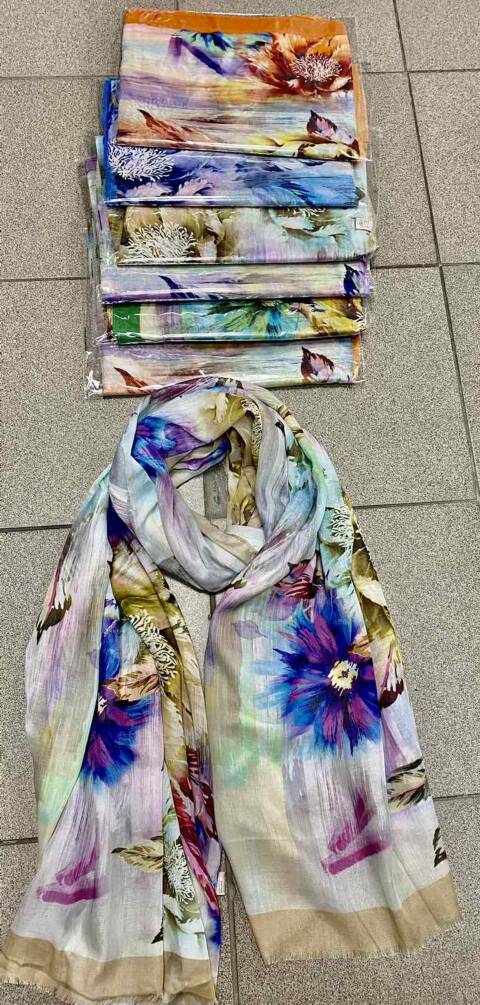 Szaliki damskie 2477 Mix kolor Standard