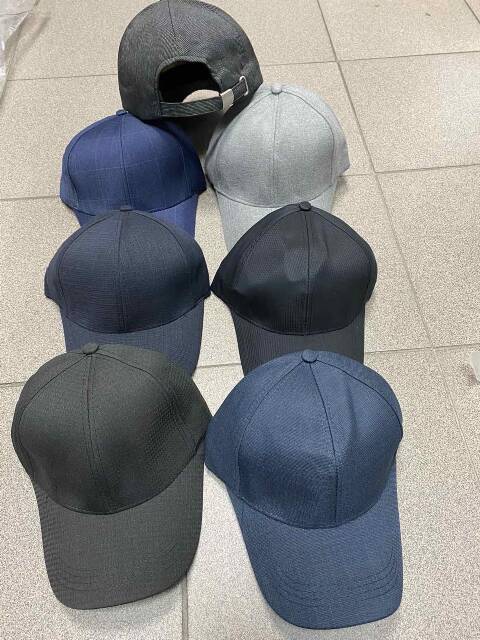 Czapki męskie  2495 Mix Kolor Standard