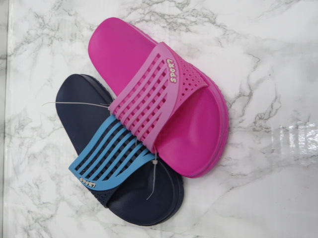 Klapki Dziecięce T2425-2 MIX4 FUX-BLACK-NAVY-PINK 30/35