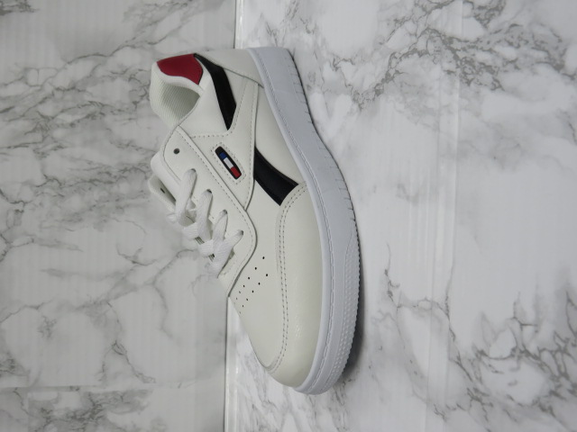 Buty sportowe Damskie E1102-5D JEDEN 36-41