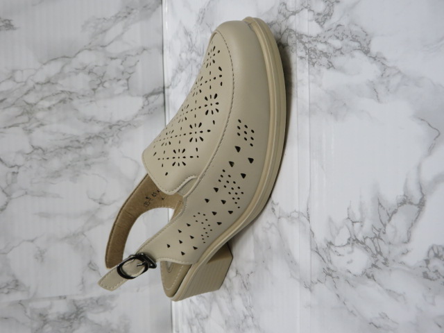 Klapki Damskie J35-8 BE 37-42