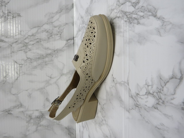 Półbuty Damskie J35-7 BE 37-42 1