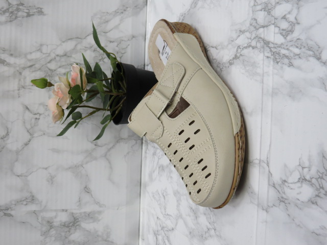 Klapki Damskie J6-15 BE 36-41