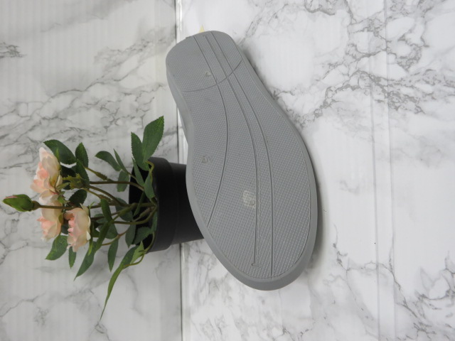 Półbuty Damskie SJ2062-5 JEDEN 36-41 2