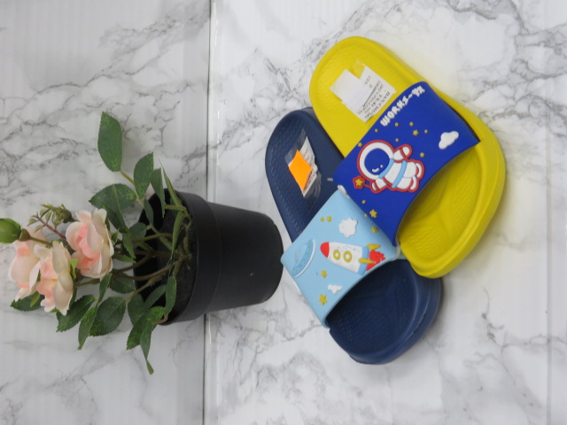 Kapcie Dziecięce YX-81 MIX 24/29