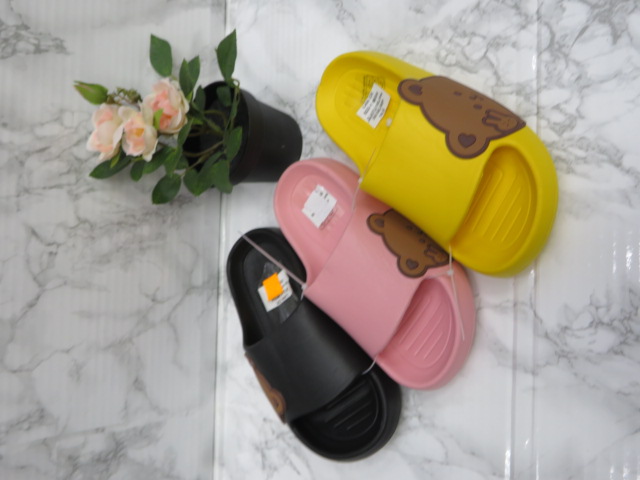 Kapcie Dziecięce 823-1 MIX4 30-35