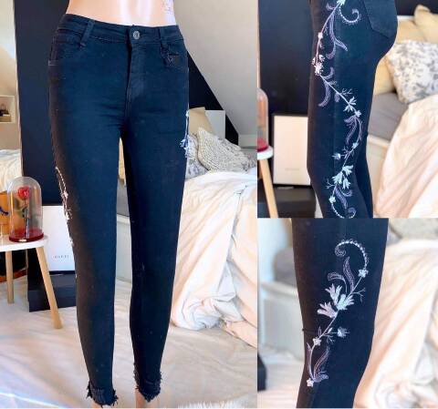 Jeansy damskie 7400 1 kolor 34-42