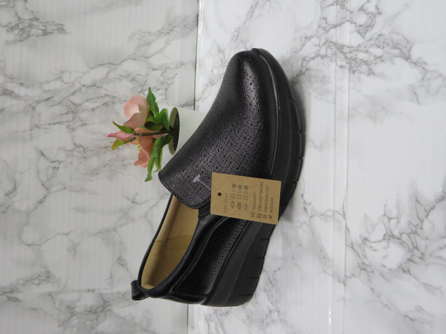 Półbuty Damskie 57510-1 JEDEN 36-42