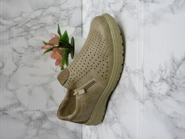 Półbuty Damskie 22T46-5 JEDEN 36-41