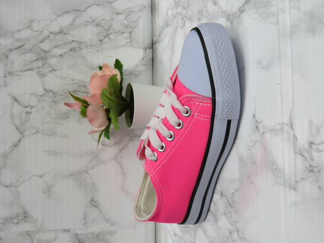 Trampki Dziecięce 59-31 JEDEN 30-35