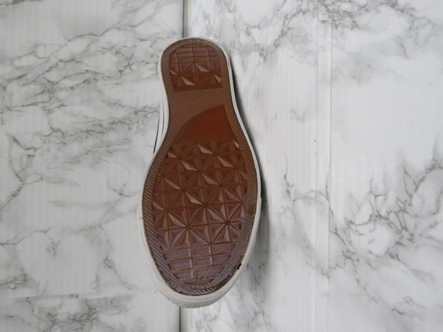 Trampki Dziecięce 8250C-4 JEDEN 30-35 2