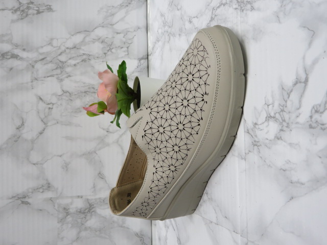 Półbuty Damskie 0586 BEIGE 36-41