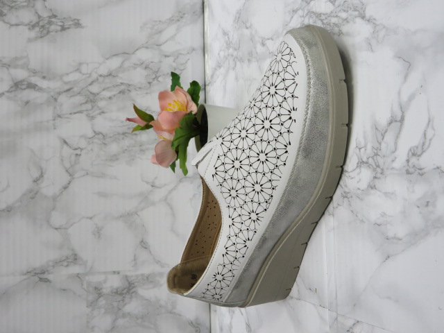 Półbuty Damskie 0586 WHITE 36-41