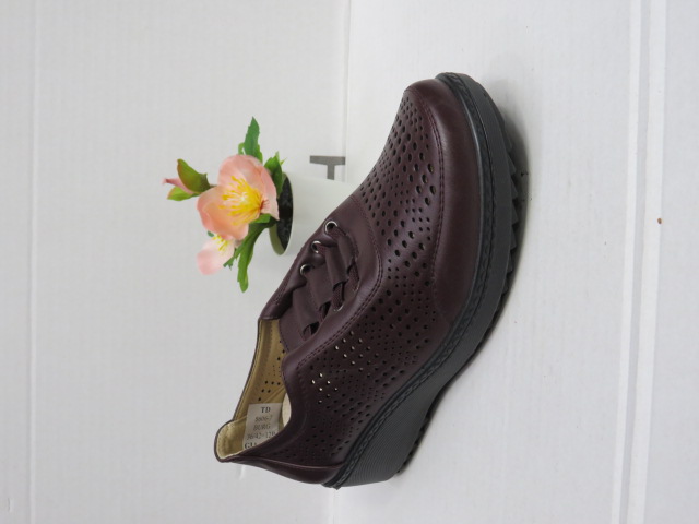 Półbuty Damskie 8606-7 BURG 36-42