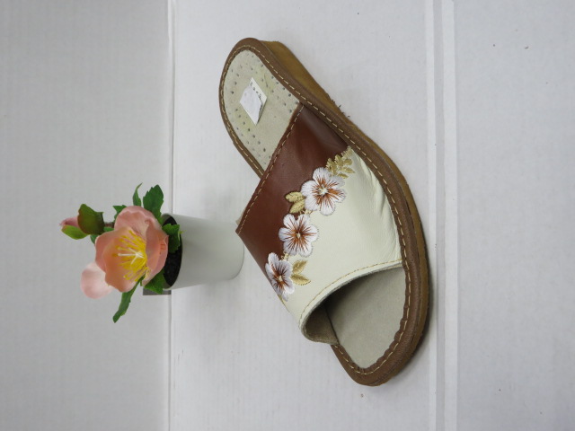 Klapki Damskie SD-126 A JEDEN 37-41