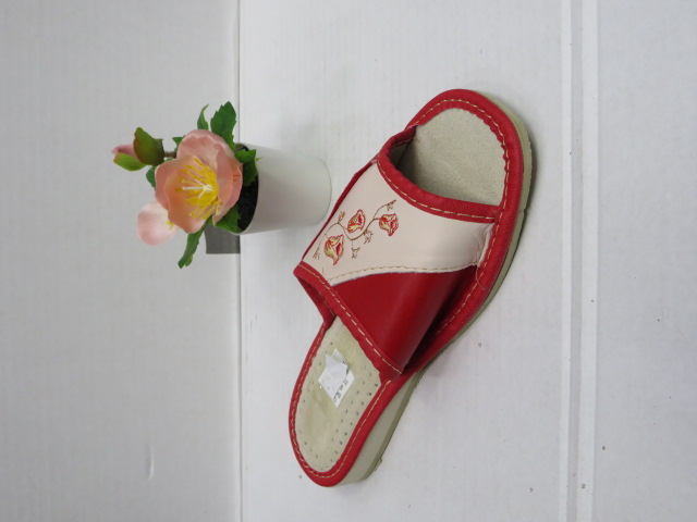 Klapki Damskie SD-100 D JEDEN 37-41 1