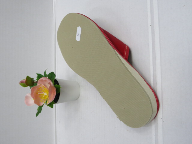 Klapki Damskie SD-100 D JEDEN 37-41 2