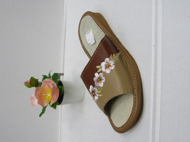 Klapki Damskie SD-125 B JEDEN 37-41