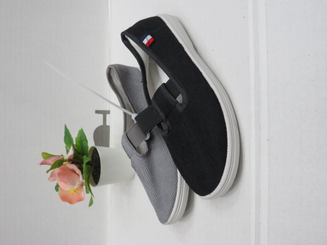 Trampki Dziecięce A03 BLACK/WHITE/GREY/RED 30-35