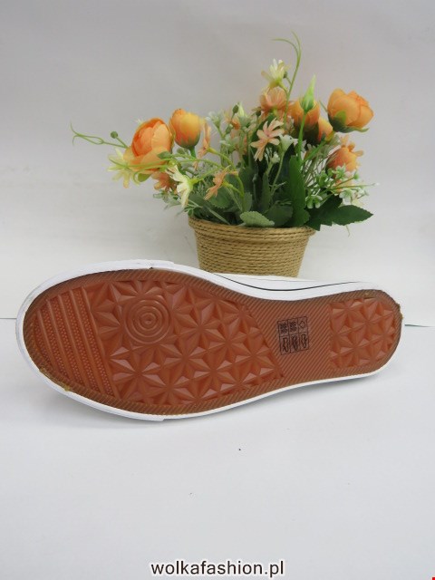 Trampki damskie 8A07 WHITE 36-41 2