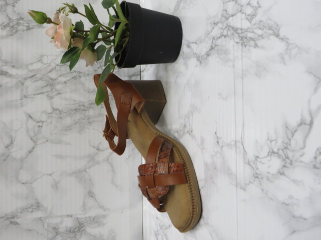 Klapki damskie SK102 CAMBEL 36-41 1