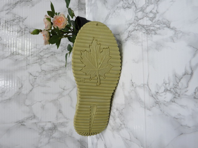 Sportowe Męskie 505 KHAKI 40/45 2