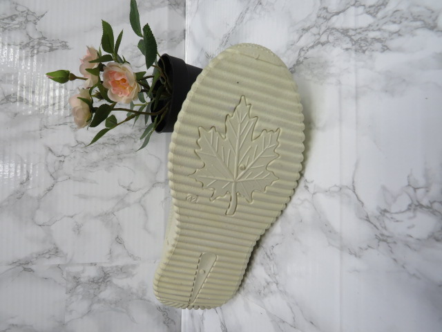 Sportowe Męskie 506 KHAKI 40/45 2