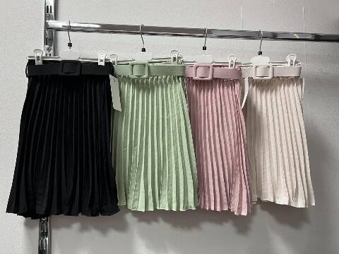 Spódnica dziewczęca 7441 1 Kolor 4-14