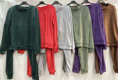 Komplet damskie 8492 Mix kolor Standard (towar polskie) 1