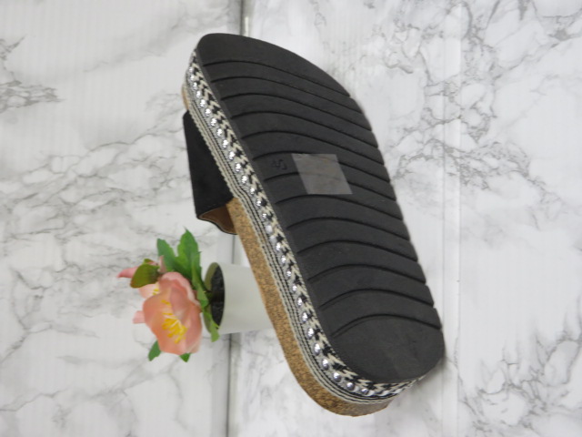 Klapki Damskie TZ114-1 JEDEN 36-41 2