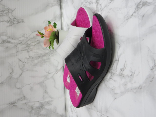 Klapki Damskie D332 MIX3 36-41 1