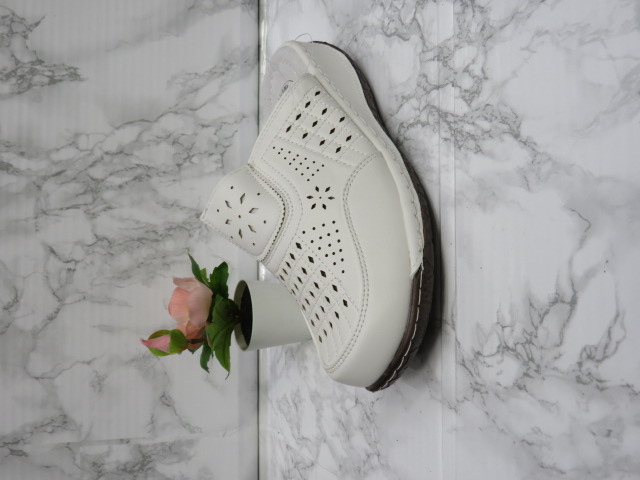 Klapki Damskie 9708 WHITE 36-42