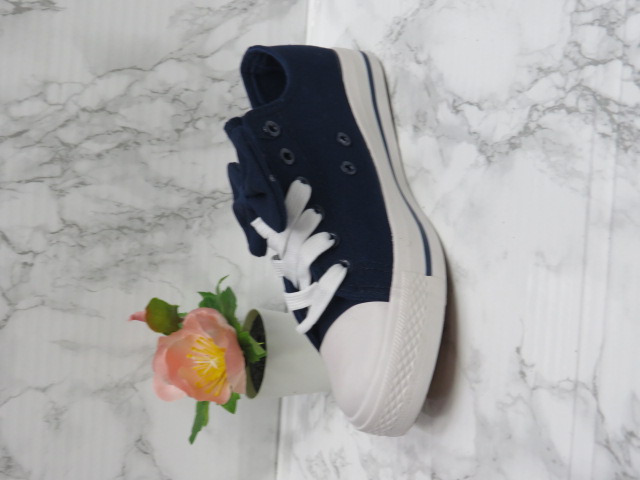 Trampki damskie 8250-4 JEDEN 36-41 1