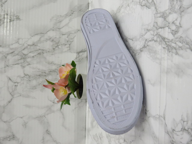 Trampki damskie 8223-23 JEDEN 36-41 2