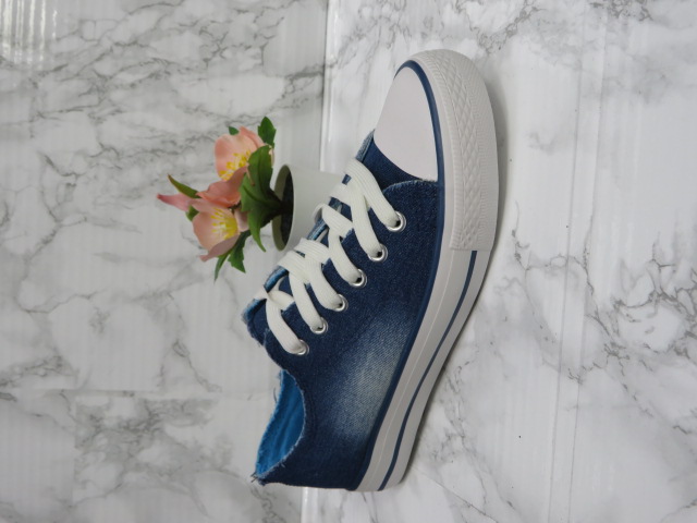 Trampki damskie 8239-6 JEDEN 36-41