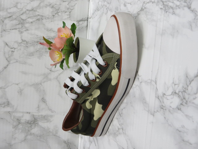 Trampki damskie 8244-9 JEDEN 36-41