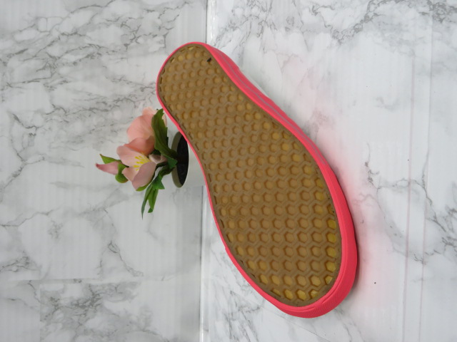 Półbuty Damskie 8235-2 JEDEN 36-41 2