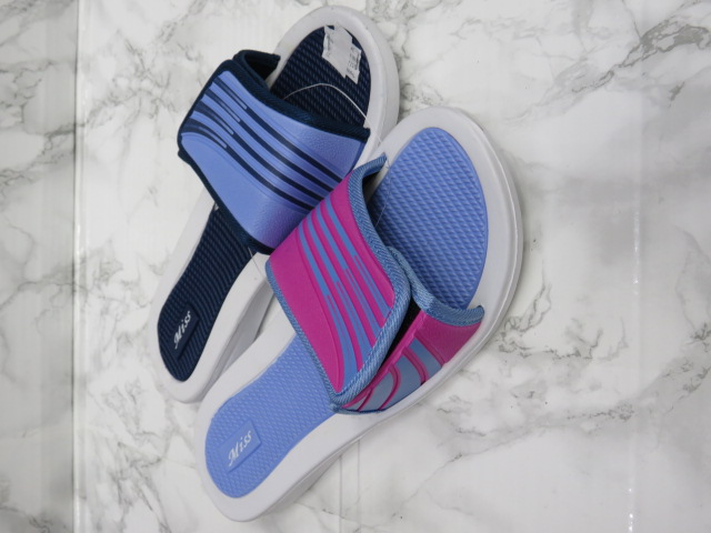 Klapki Damskie 617-236 W-BL/W-BLUE/BL-FU/W-NA 36-41 1