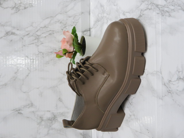 Półbuty Damskie 3311-2 JEDEN 36-41