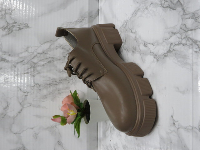 Półbuty Damskie 3311-2 JEDEN 36-41 1