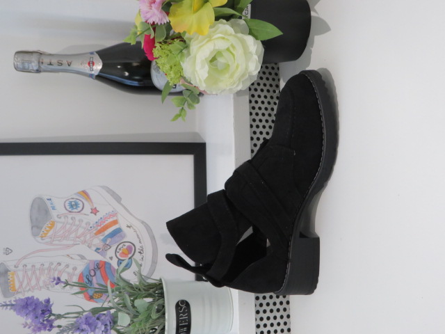 Botki Damskie M572 BLACK 36-41 1