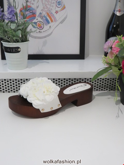 Klapki Damskie LS177 WHITE 36-41
