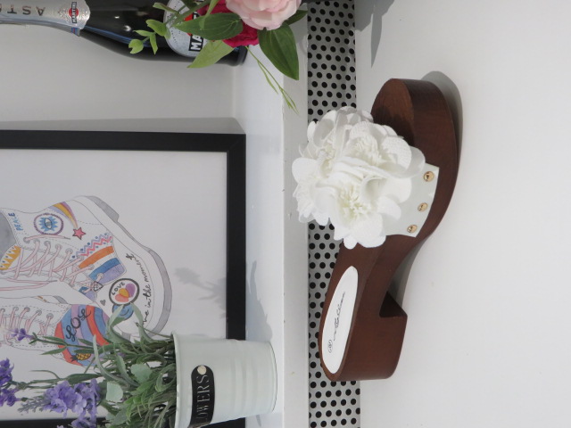 Klapki Damskie MS9050 WHITE 36-41 1