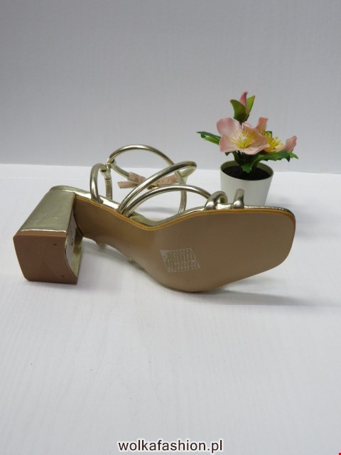 Czółenka damskie V7-66 GOLD 36-41 2